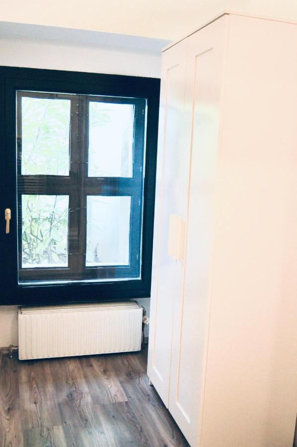 Beautiful Apartment 3 City Center Bécs Kültér fotó
